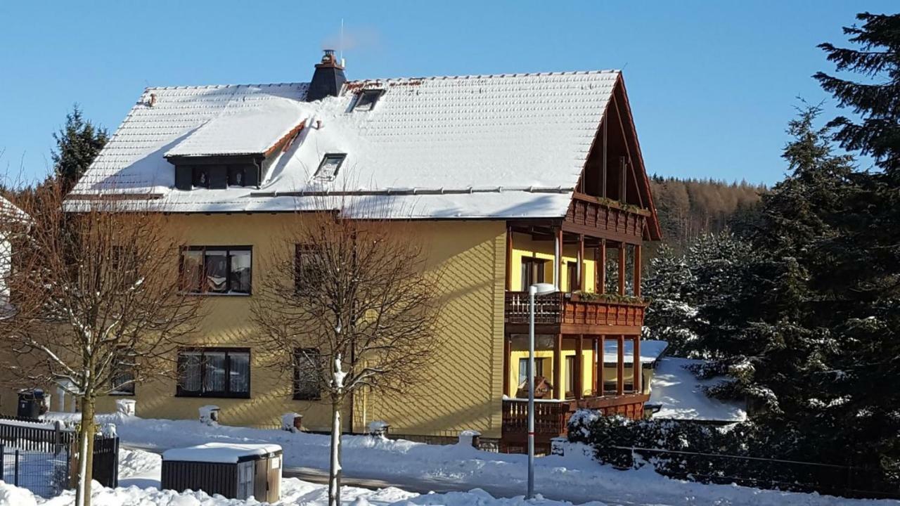 Apartment Moderne Komfortwohnung Im Kurort Am Rennsteig