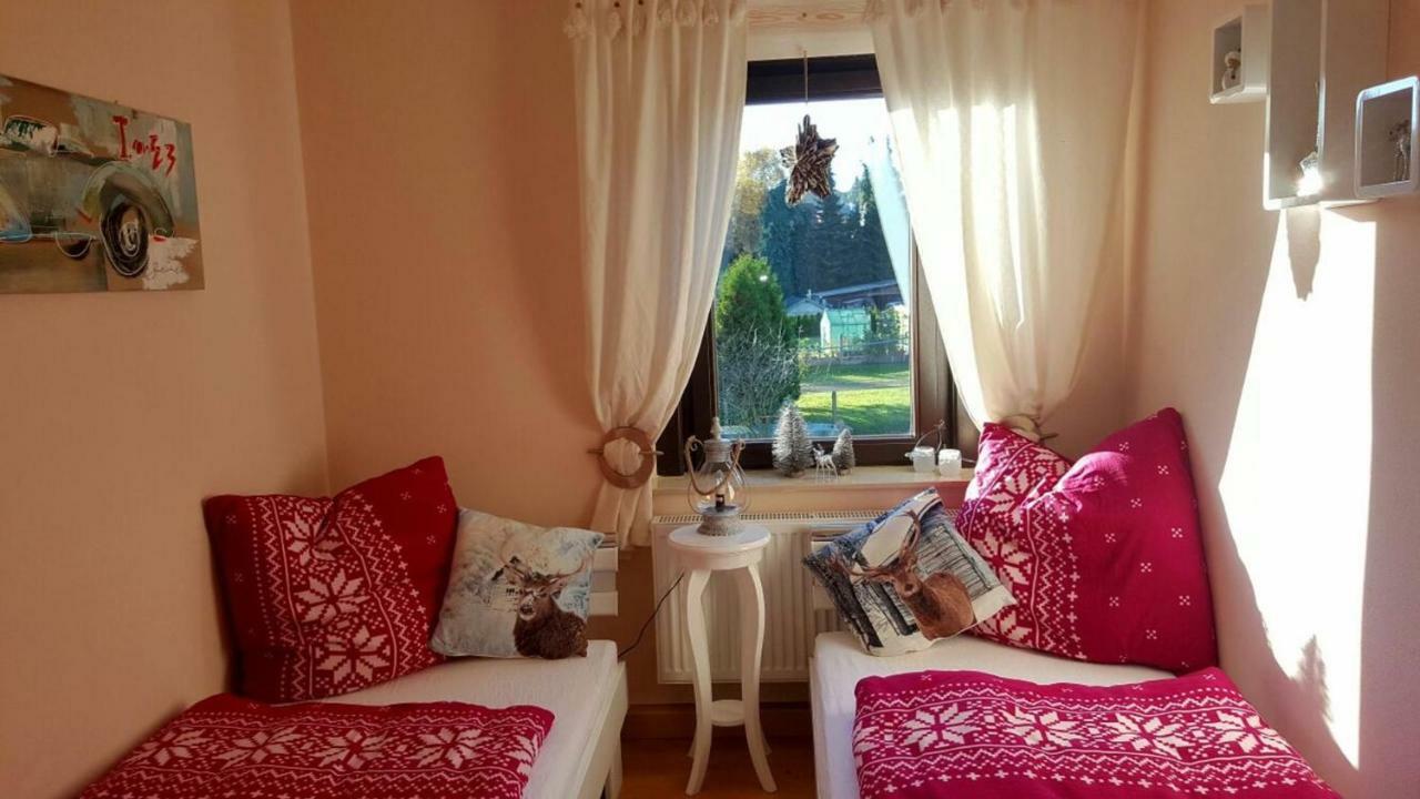 Apartment Moderne Komfortwohnung Im Kurort Am Rennsteig Finsterbergen